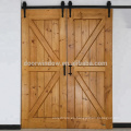 La mejor oferta del precio puerta de madera doble tipo K puerta interior de la puerta deslizante de granero para la casa